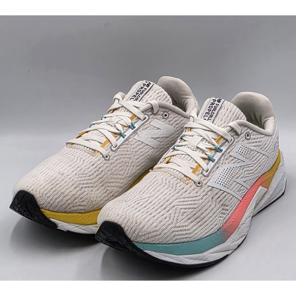 New Balance FuelCell Propel v5 Womens 9.5 White Cyber Jade Running Shoes WFCPRLC - Picture 2 of 12